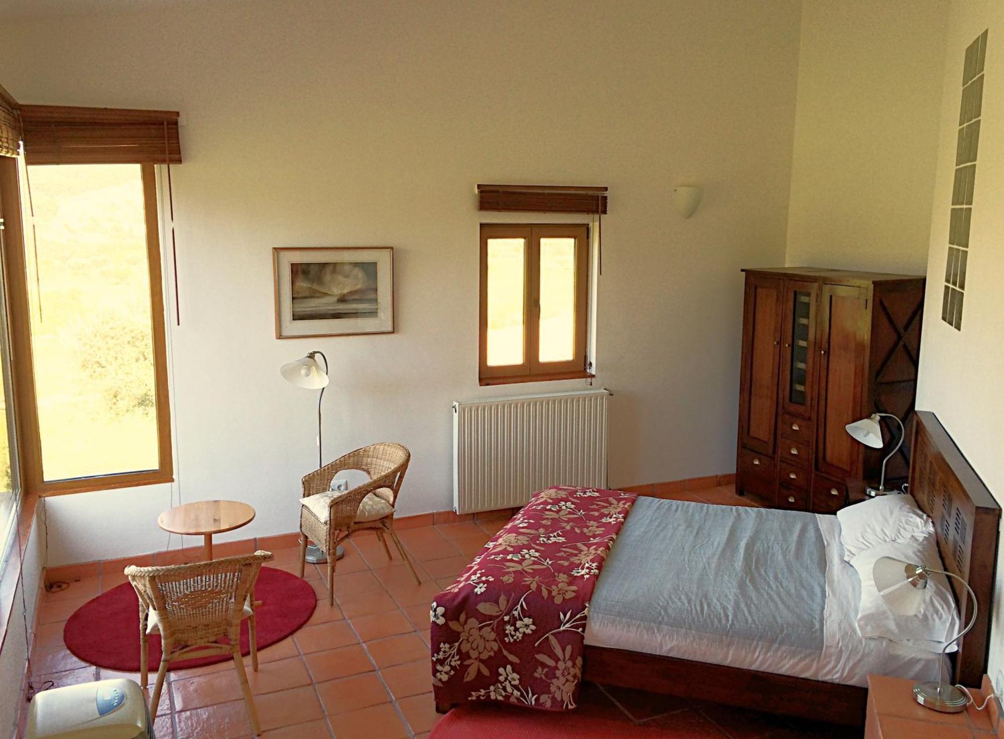 Alen D'Aragon Guest House Santa Eulalia de Gállego Rom bilde