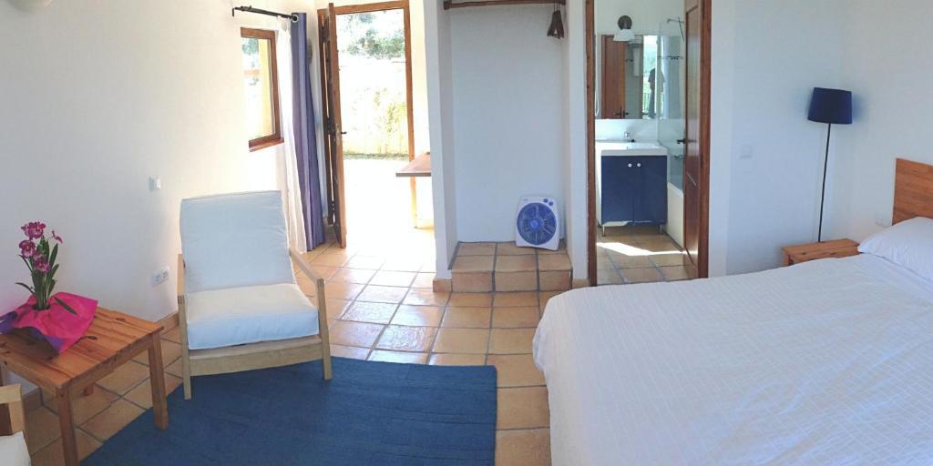 Alen D'Aragon Guest House Santa Eulalia de Gállego Rom bilde