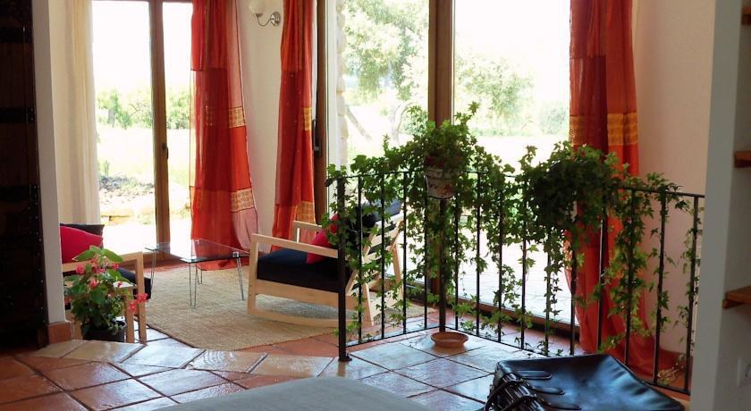 Alen D'Aragon Guest House Santa Eulalia de Gállego Rom bilde