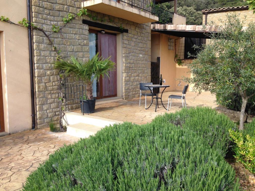 Alen D'Aragon Guest House Santa Eulalia de Gállego Rom bilde